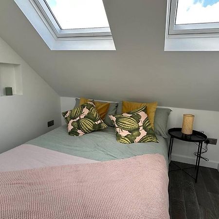 لندن Lovely New Decor Studio - 4 The Southwell المظهر الخارجي الصورة